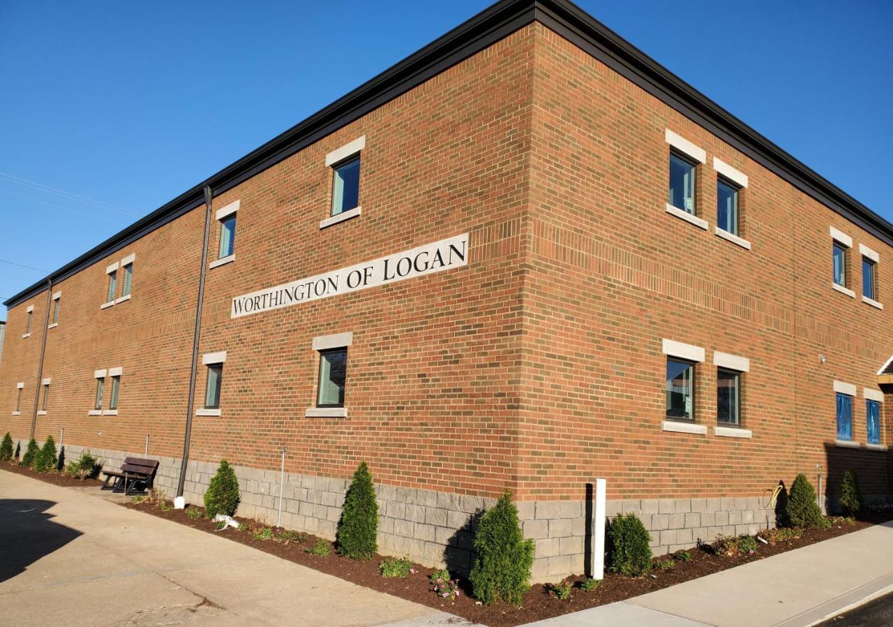 Worthington Of Logan Hotel Exterior foto